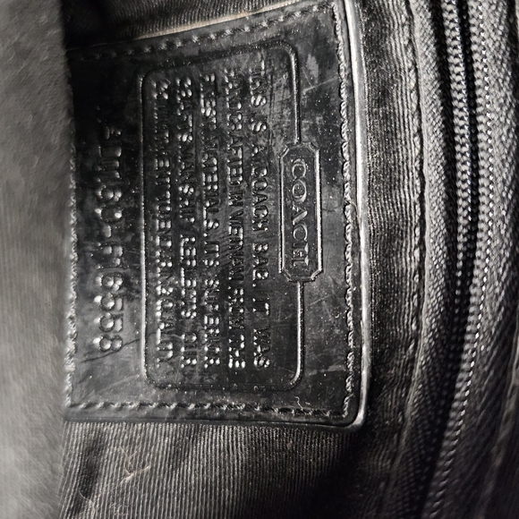 Coach - Picture 3 of 5